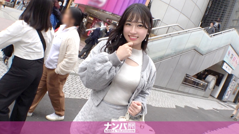 GANA- マジ軟派、初撮  地下アイドルのセンターを飾っている女の子が丸ハダカで地